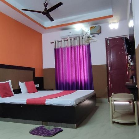 Hotel Samrat Palace Near Puri Sea Beach Best Choice Of Travellers By Morservices Екстериор снимка