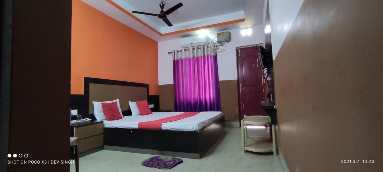 Hotel Samrat Palace Near Puri Sea Beach Best Choice Of Travellers By Morservices Екстериор снимка