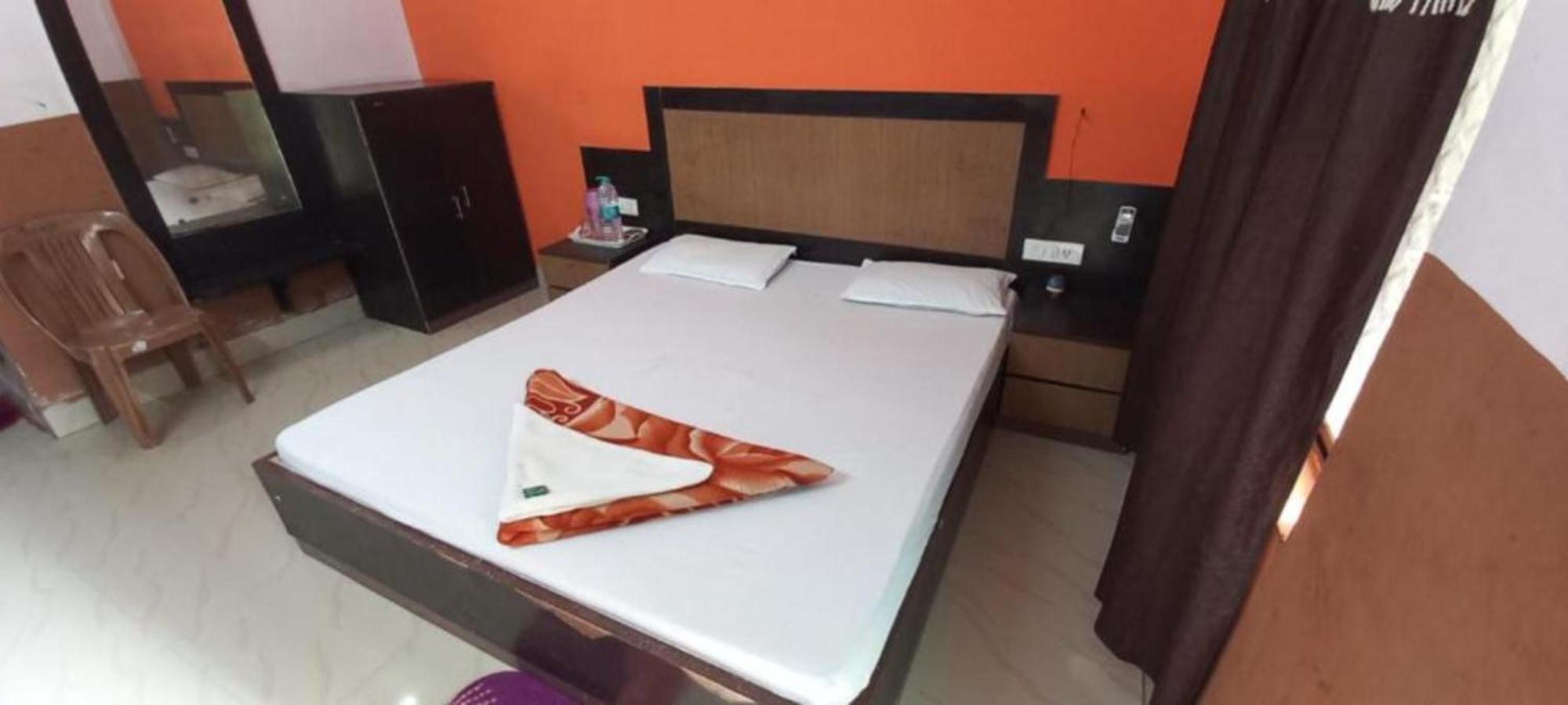 Hotel Samrat Palace Near Puri Sea Beach Best Choice Of Travellers By Morservices Екстериор снимка